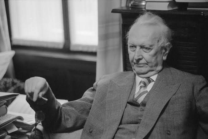 Karl Yaspers